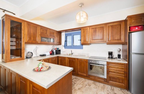 Chaliotata Villa | Sunrise Villa - Three Bedroom Villa, Sleeps 5