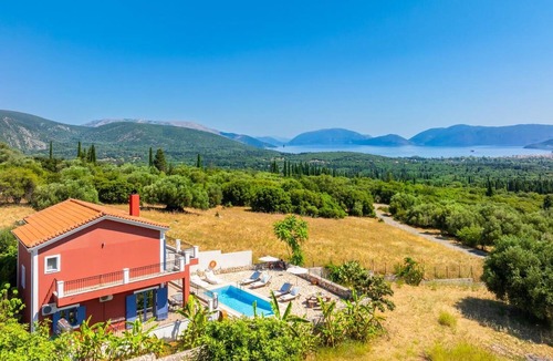 Chaliotata Villa | Sunrise Villa - Three Bedroom Villa, Sleeps 5
