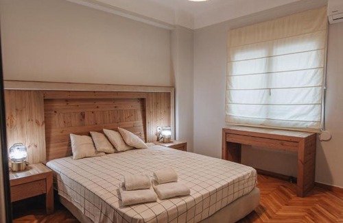 Platia Viktorias Apartment | Sweet Dreams 2 Bedroom VIPGreece