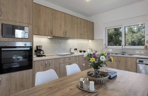 Ialyssos Apartment | Sweet Home Luxury Apartment