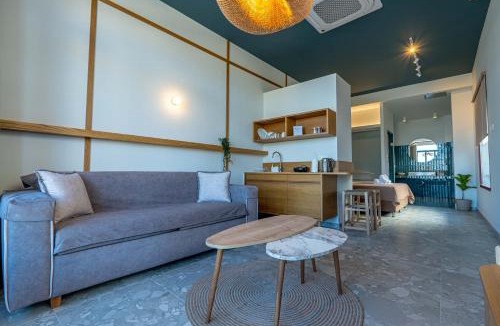Nees Pagases House | Take me here with a sea view by Salt Apartments