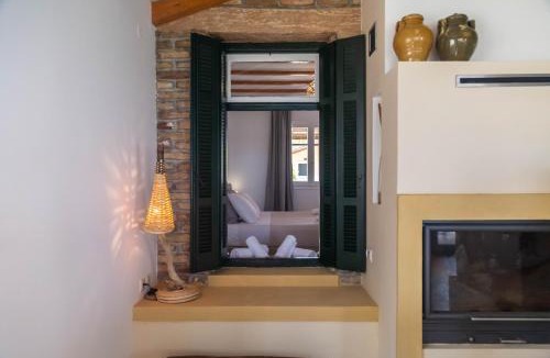 Lefkimmi House | Terracotta beach house