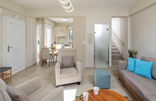 Ag. Georgios Villa | Thalia - Two Bedroom Villa, Sleeps 4