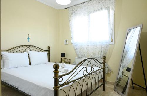 Neoi Epivates Apartment | The Coastal by Solessa