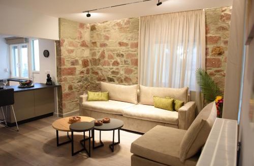 Mytilene Apartment | The Cozy Flat 88m2