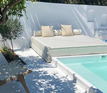 Volos Villa | The INORA