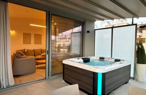 Piraeus Condo | The Loft #Riviera#Seaviews#Jacuzzi