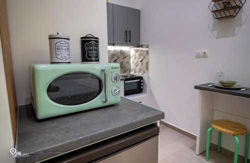 Aigaleo Apartment | The Mint - Stylish Studio in Egaleo/Athens