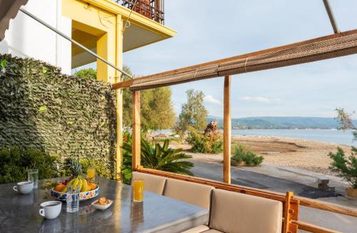 Kato Gatzea House | The Sea Front Fisherman’s house