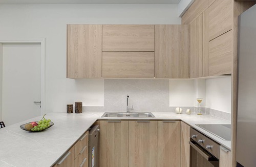 Anafiotika Apartment | THIRAMENOUS RESIDENCE - FIVOS SUITE