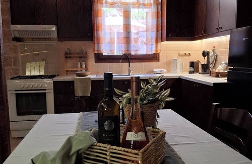 Episkopi House | Traditional Stone House in a Peaceful Cretan Village - 20' from Heraklion Center
