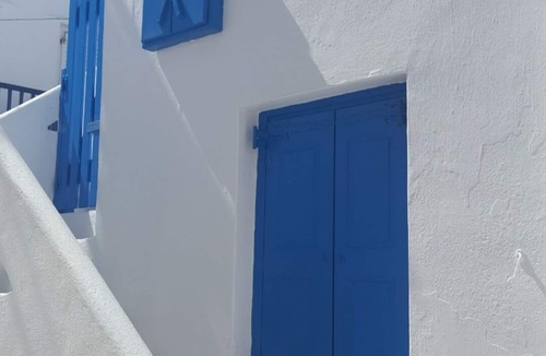Mykonos Town Apartment | Two bedroom complex with veranda