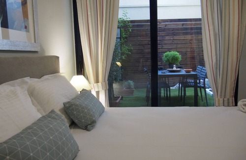 Koukaki Apartment | Under the shade of Acropolis