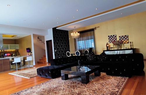 Kalyvia Thorikou Villa | Unique Villa Melia lagonisi