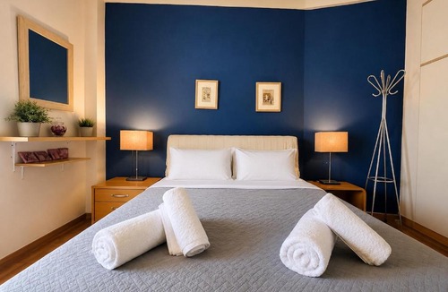 Pangrati Apartment | Urban Escape With Acropolis View by MPS