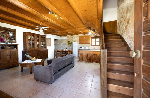 Porto Koukla House | Vardiola Houses - Traditional 3 Bedroom House