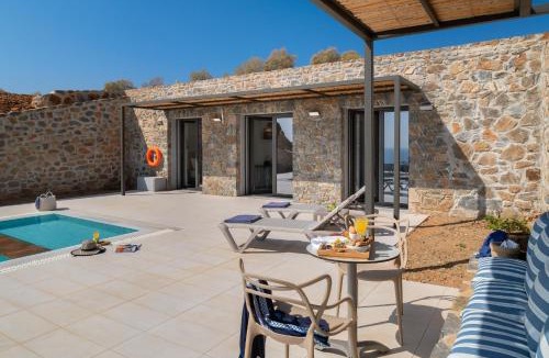 Vizari Villa | Varkotopi Villas