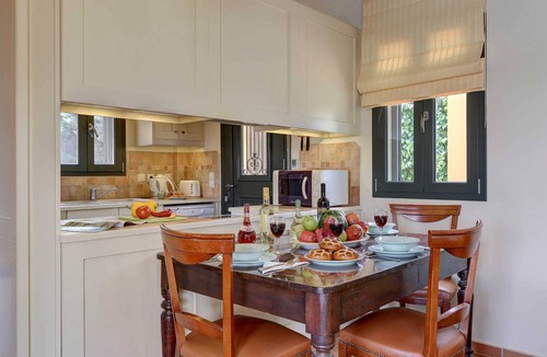 Svoronata Villa | Villa ∙ 2 bedrooms ∙ 4 guests