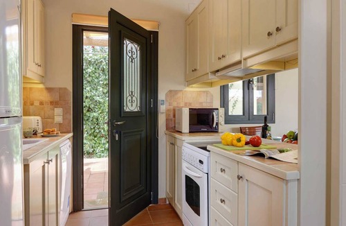 Svoronata Villa | Villa ∙ 2 bedrooms ∙ 4 guests