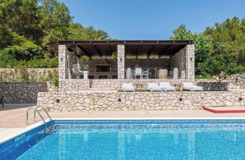 Ixia Villa | Villa Adonis Nature with Private Pool