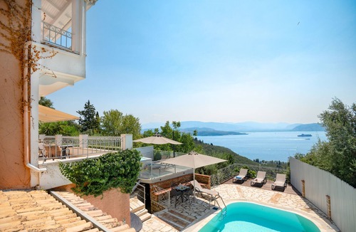 Petaleia Villa | Villa Anastasia: Amazing views of Kerasia, private pool, WiFi, A/C