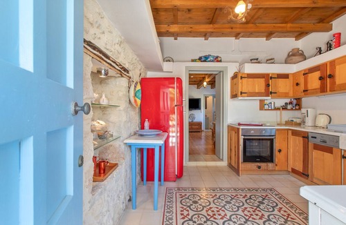 Almyrida Villa | Villa 'Antonia' with Sea View, Wi-Fi and Air Conditioning