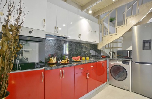 Dafnata Villa | Villa Bratou Ignis Sleeps 6 with Parking