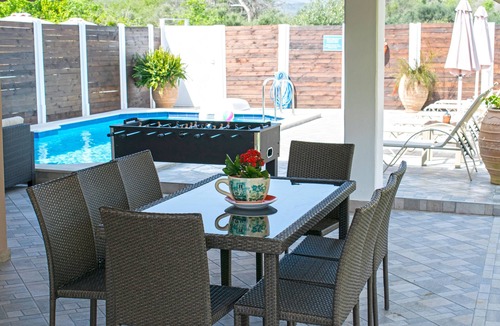 Georgioupolis Villa | Villa Campos- Less than 5-Min Walk to Kalivaki Beach with private pool