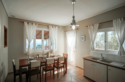 Vasilikos Villa | Villa Doreta - Five Bedroom Villa, Sleeps 9