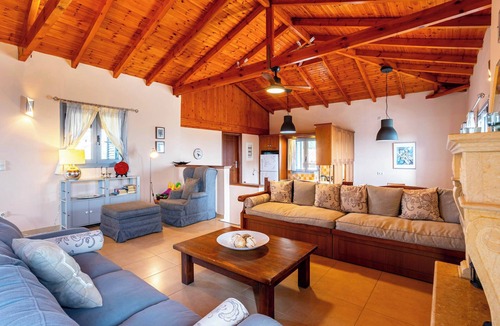 Kardamyli Villa | Villa Eleni - Private Pool Bliss near Kardamili