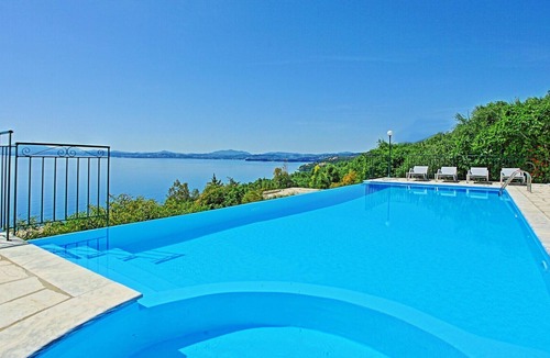 Barbati Villa | Villa Eleni - Seaside Villa Rental on Corfu Island, Greece