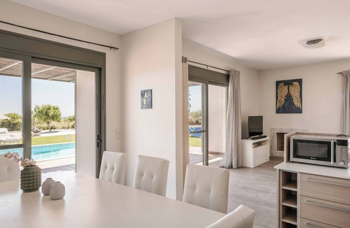 Skala Villa | Villa Eva Skala - Four Bedroom Villa, Sleeps 8