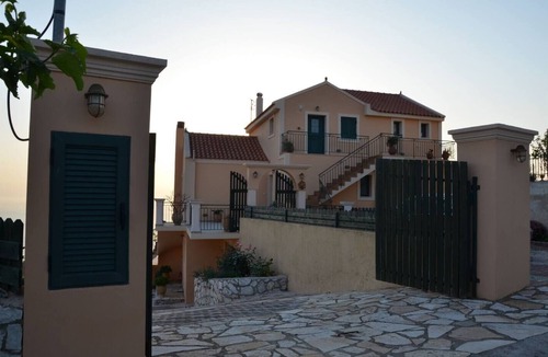 Vasilikiadhes House | Villa Fantasia