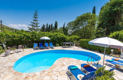 Agios Stefanos Villa | Villa Foula by Villa Plus