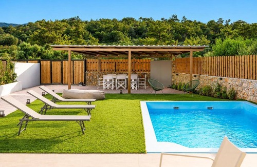 Vathi Villa | Villa Galini - Three Bedroom Villa, Sleeps 6