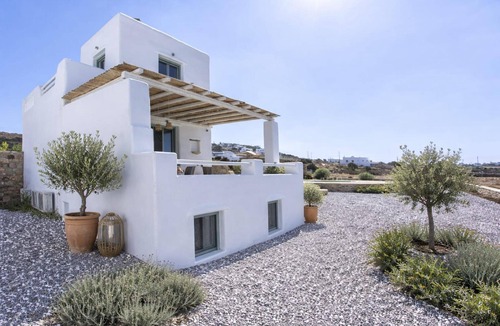 Kastraki Villa | Villa Glyfada, 100m From the Beach