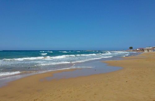 Gournai Apartment | Villa Irene 6 * Two Storey apartment near the sea * Sandy Beach