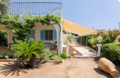 Spiliazeza House | Villa Kalliopi Countryside Retreat with Sea View, Wi-Fi and Air Conditioning