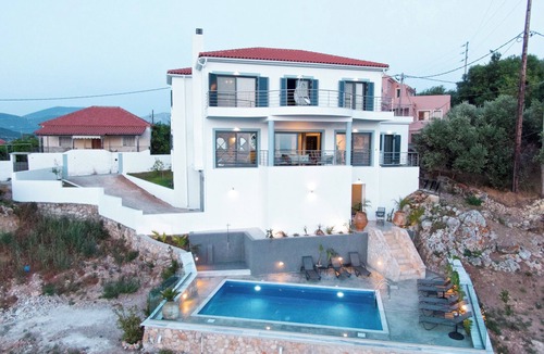 Lassi Villa | Villa Katia - Panoramic Sea View 4BR near Lassi