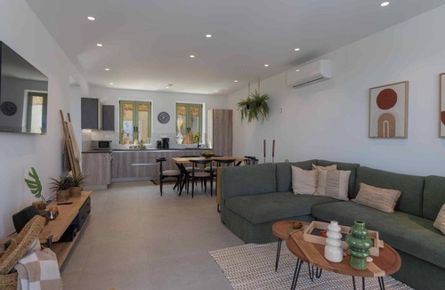 Kirianna Villa | Villa Kito, spacious, 4-bedrooms with private pool
