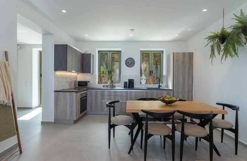 Kirianna Villa | Villa Kito, spacious, 4-bedrooms with private pool