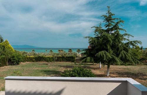Nea Peramos Villa | Villa Lemoni Ammolofoi