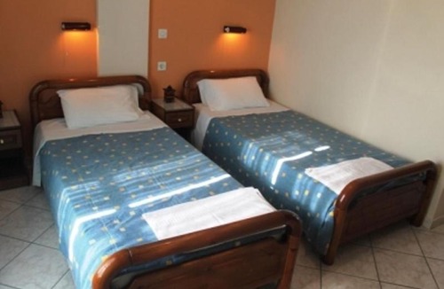 Agios Stefanos Avliotes Apartment | Villa Leonidas
