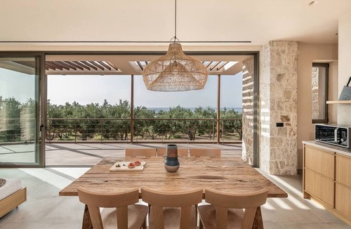 Limeniskos Villa | Villa Melissa 2,spacious,private pool, seaview,BBQ