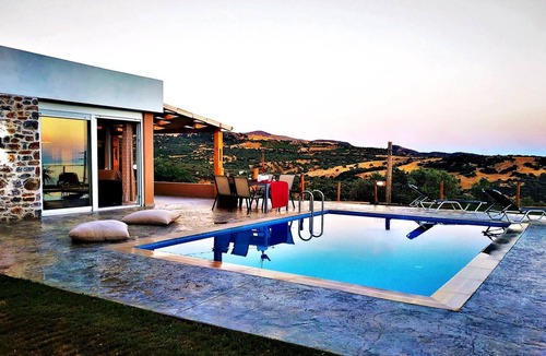 Triopetra Villa | Villa Mike Close To Triopetra Beach