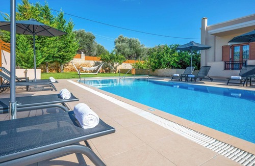 Adelianos Kampos Villa | Villa Mulberry Tree - Four Bedroom Villa, Sleeps 8