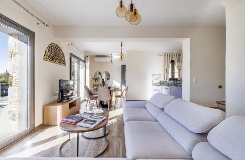 Skopelos Town Villa | Villa Nana