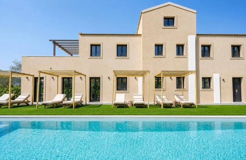 Dafnata Villa | Villa Natalia - Four Bedroom Villa, Sleeps 8