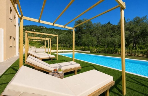 Dafnata Villa | Villa Natalia - Four Bedroom Villa, Sleeps 8