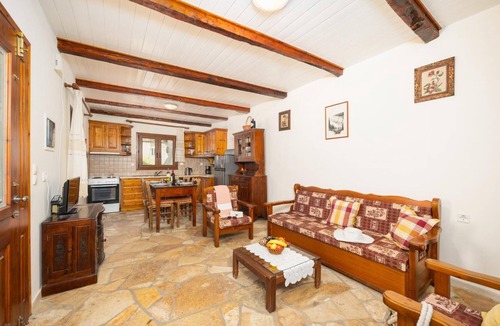 Koutsi Villa | Villa Old Vineyard - One Bedroom Villa, Sleeps 2